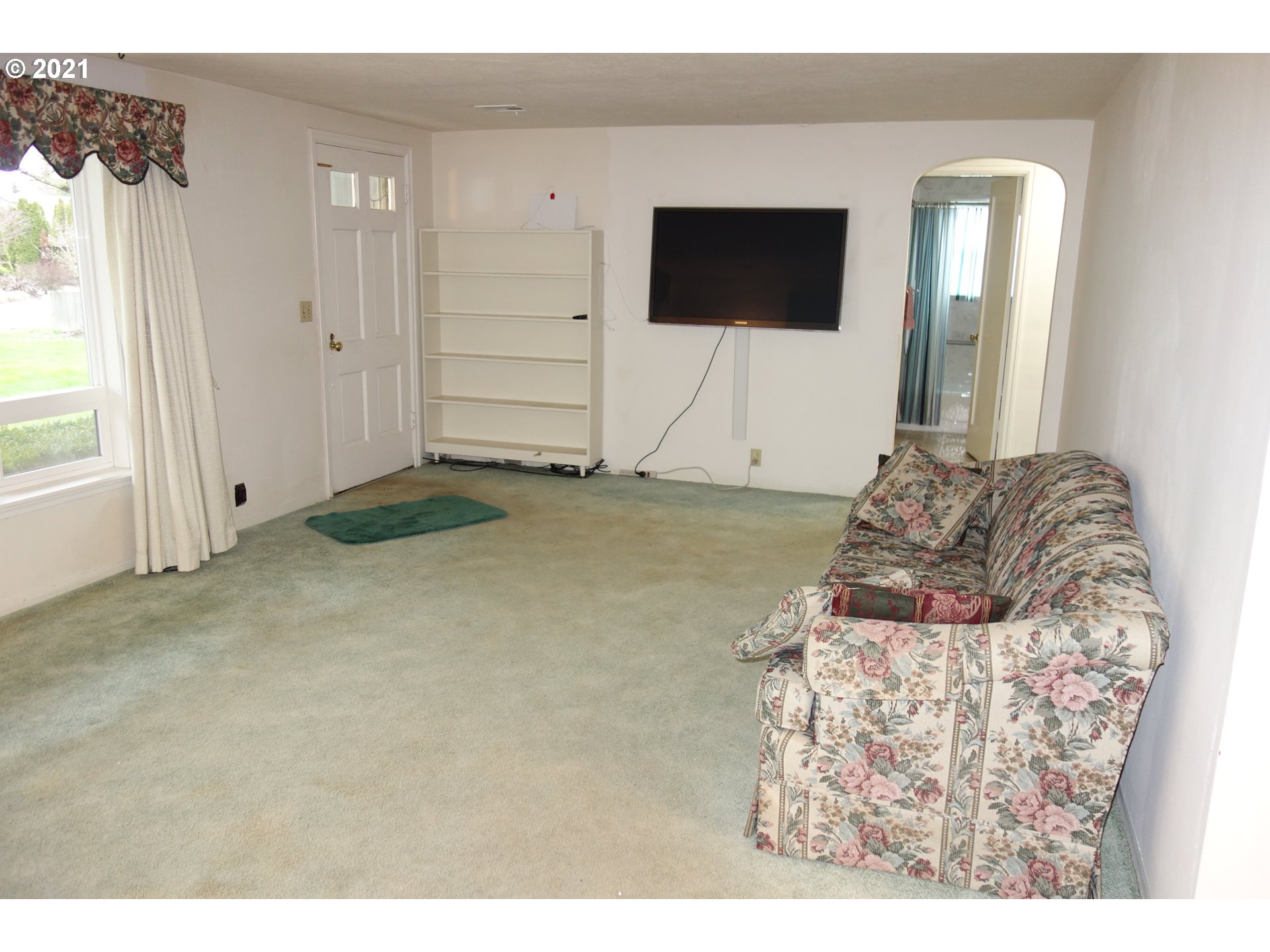 1345 Brickley Road Eugene, OR 97401 - Photo 9 of 20 Gallery Image 9