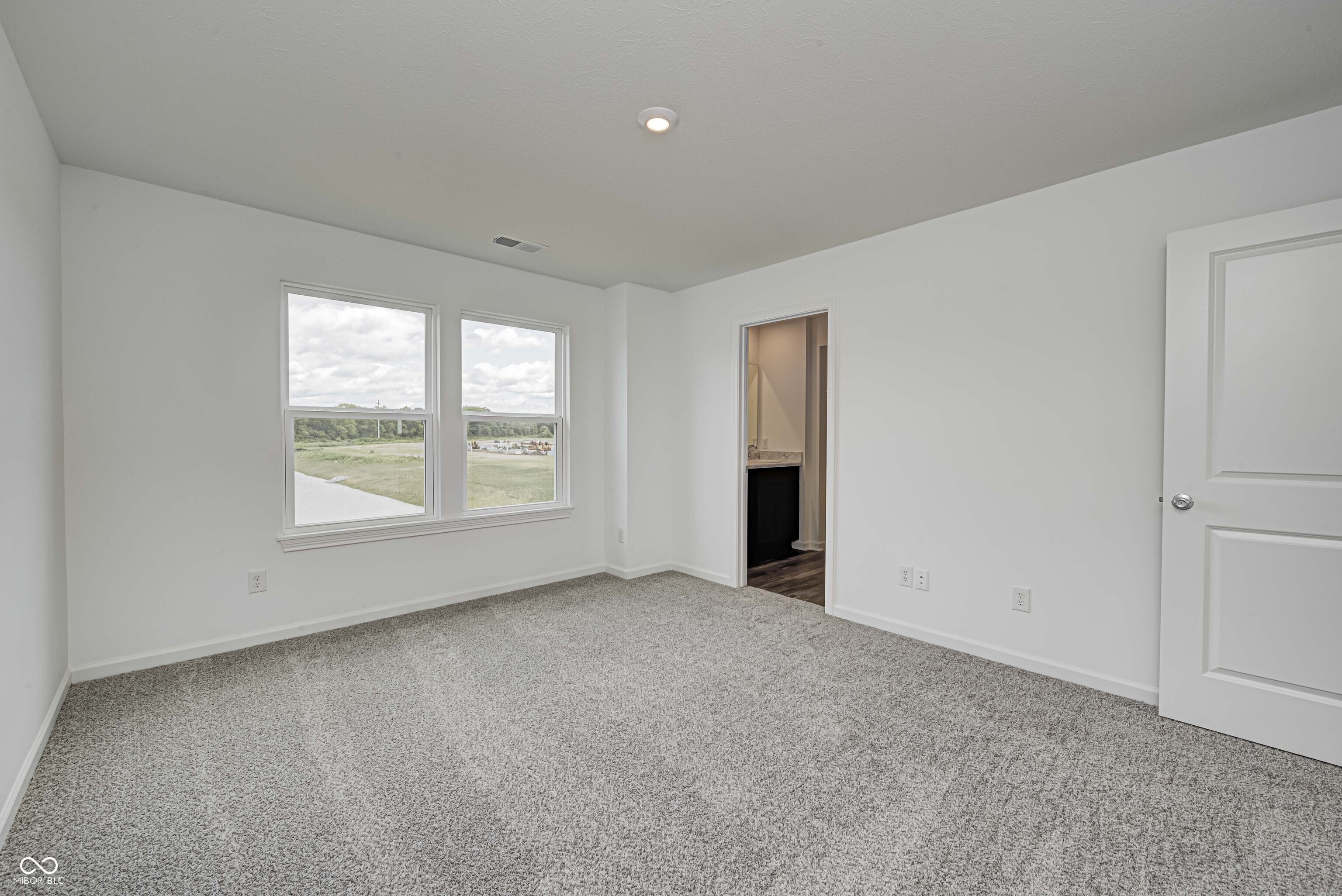 6583 Hemlock Lane Pendleton, IN 46064 - Photo 4 of 31 Gallery Image 4