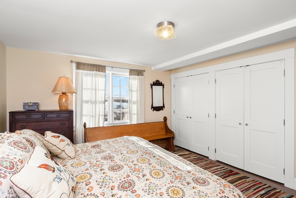43 Front Street, Unit 43 Beverly, MA 01915 - Photo 22 of 36