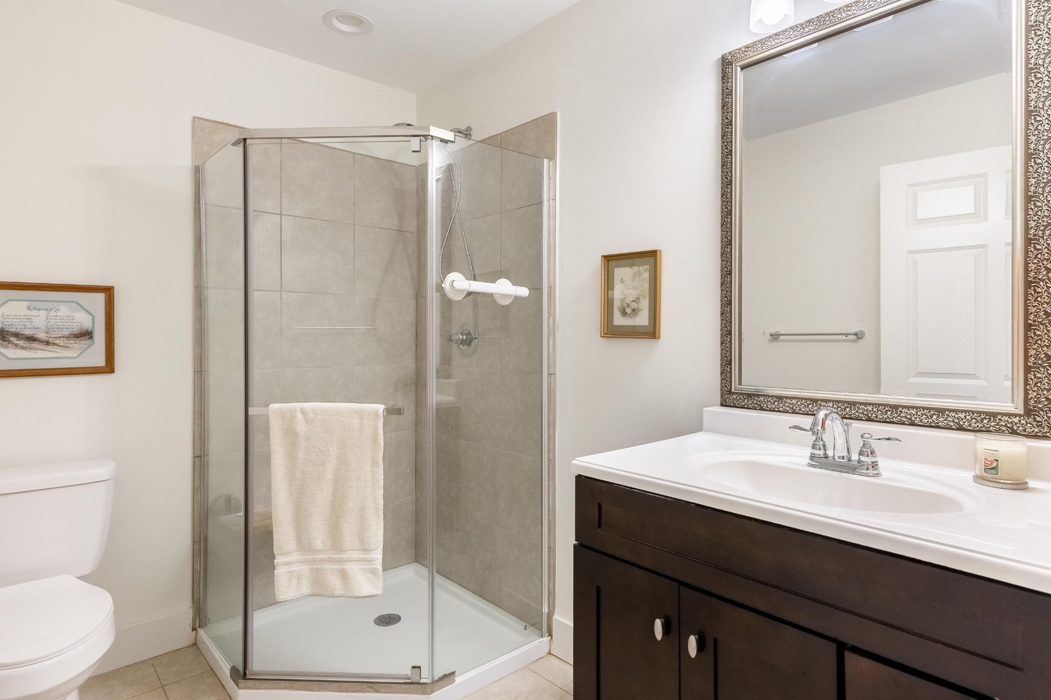 6435 Davis Hill Road Birchwood, TN 37308 - Photo 51 of 64 a bathroom with a sink a toilet and shower