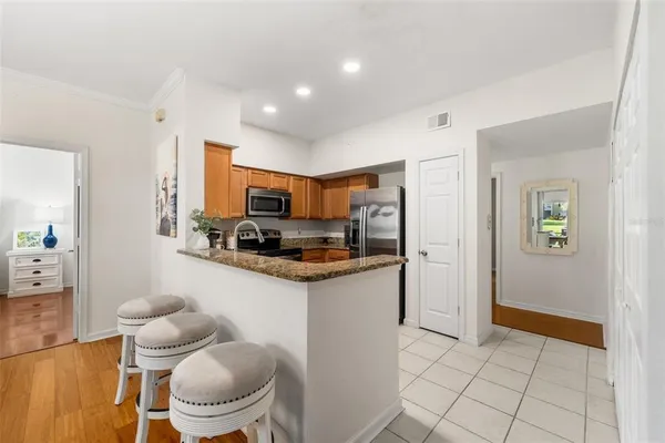 $289,900 | 10000 Southwest 52nd Avenue, Unit 35, Gainesville, FL 32608