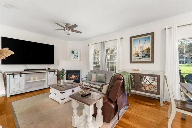 $289,900 | 10000 Southwest 52nd Avenue, Unit 35, Gainesville, FL 32608