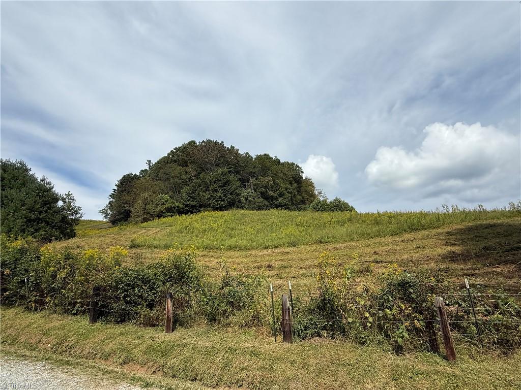 934 Mt Zion Road Deep Gap, NC 28618 - Photo 29 of 37