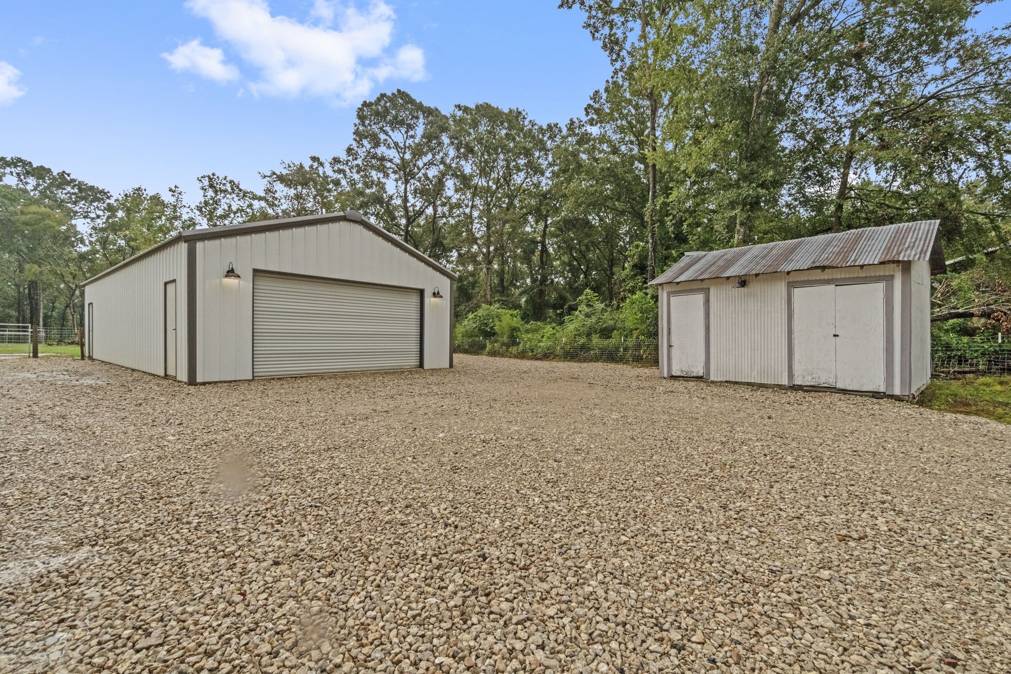 15651 Ben Wiggins Road Conroe, TX 77303 - Photo 42 of 47 a house with a yard