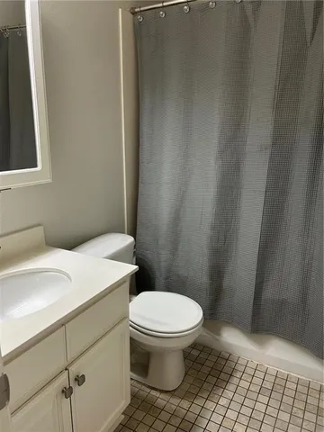 $1,300 | 3805 Houma Boulevard, Unit B116, Metairie, LA 70006