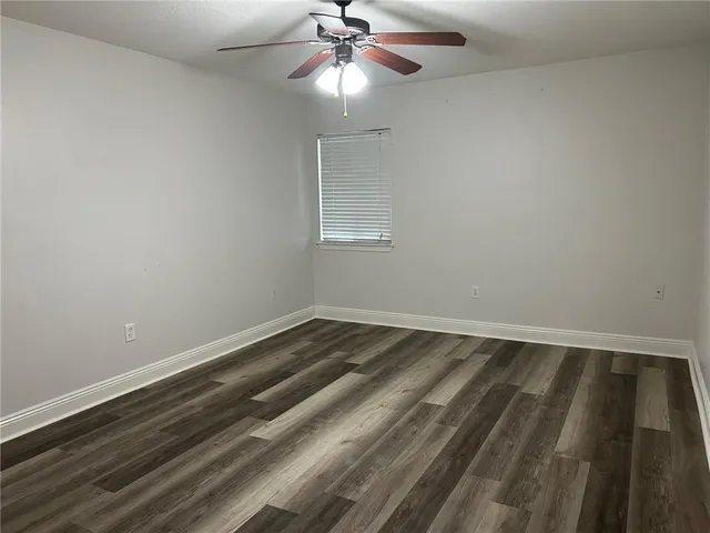 $1,300 | 3805 Houma Boulevard, Unit B116, Metairie, LA 70006