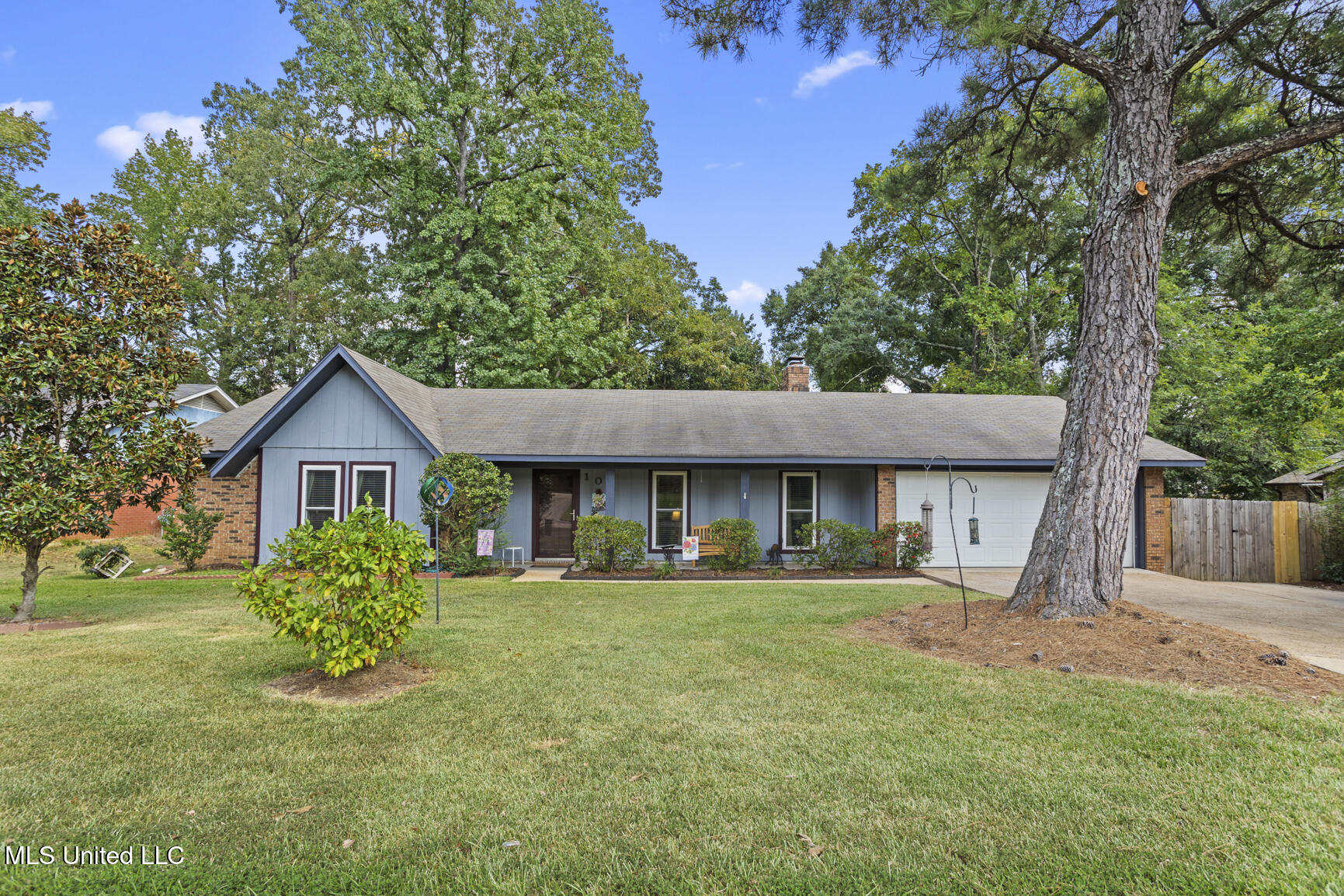 102 Spanish Moss Drive Clinton, MS 39056 - Photo 1 of 32 102 Spanish Moss-2