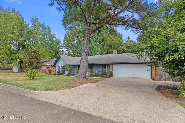 $239,900 | 102 Spanish Moss Drive, Clinton, MS 39056