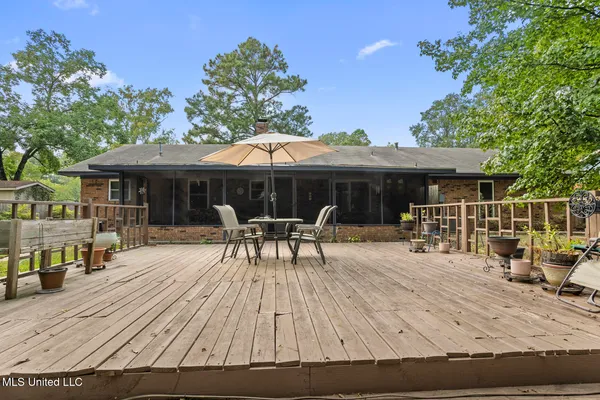 $239,900 | 102 Spanish Moss Drive, Clinton, MS 39056