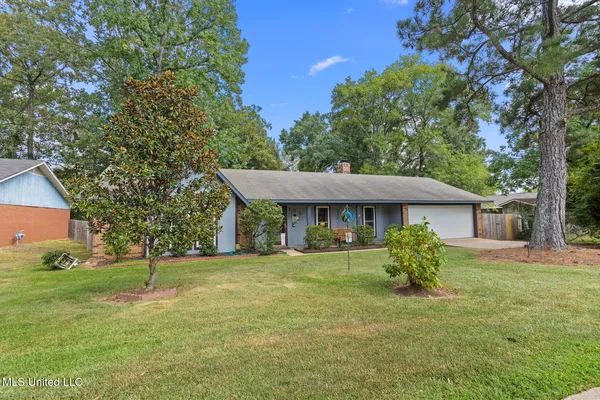 $239,900 | 102 Spanish Moss Drive, Clinton, MS 39056