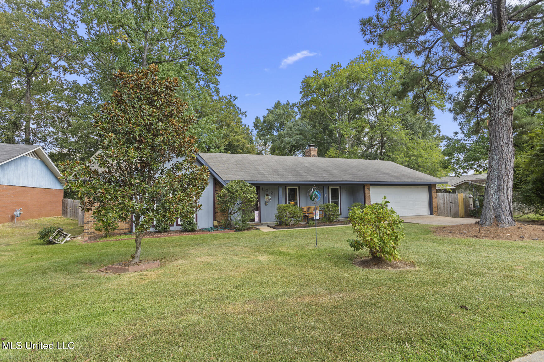 102 Spanish Moss Drive Clinton, MS 39056 - Photo 3 of 32 102 Spanish Moss-3