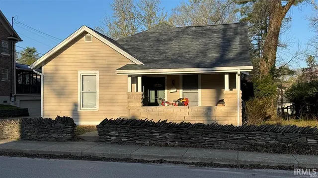 $2,900 | 520 South Eagleson Avenue, Bloomington, IN 47401