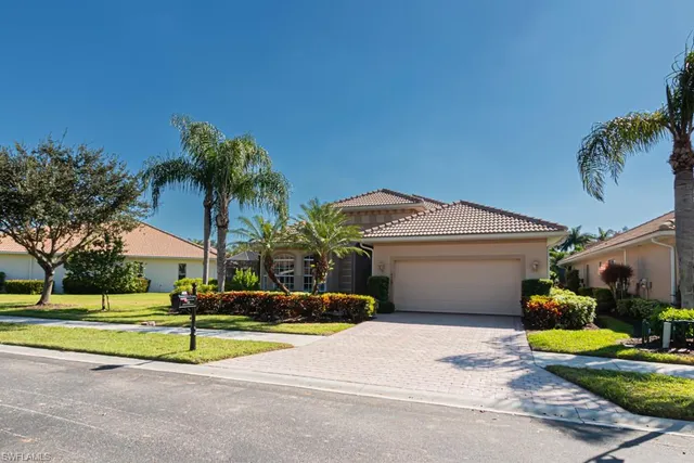 $824,500 | 6968 Amen Corner Court, Naples, FL 34113