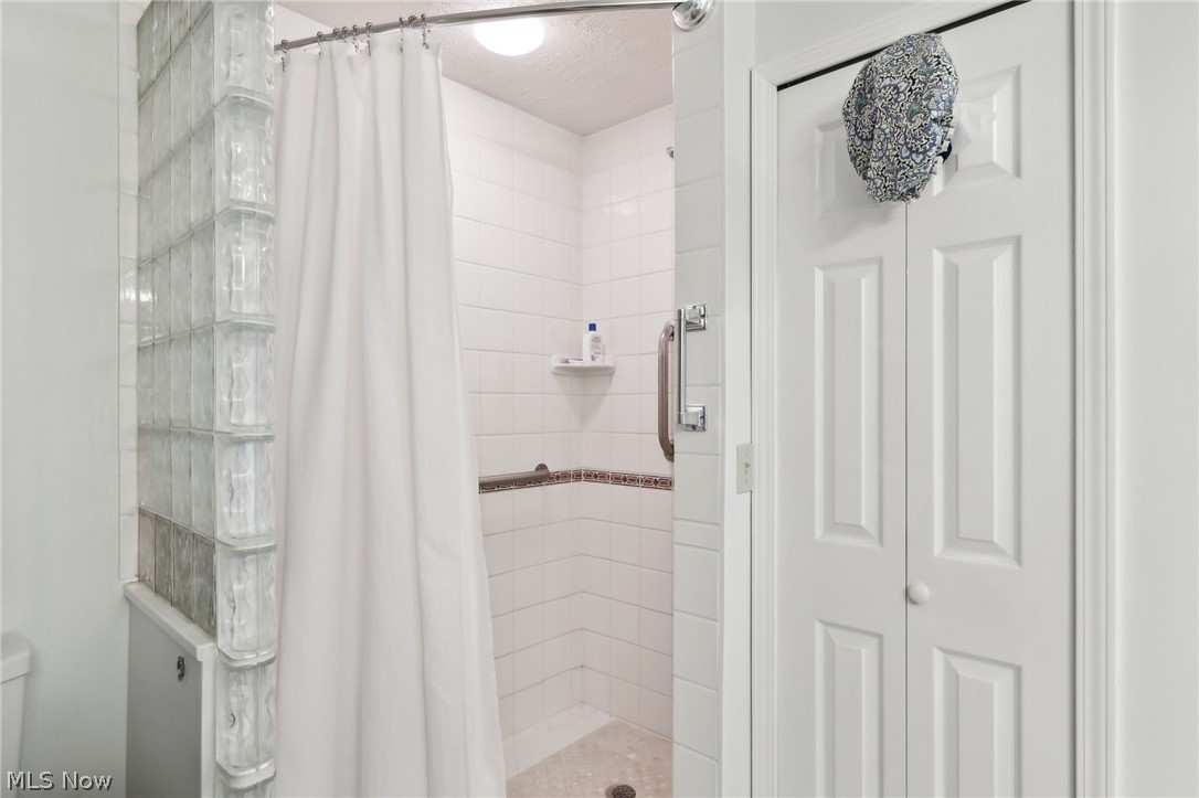 3819 Maplecrest Road Woodmere, OH 44122 - Photo 20 of 34 Gallery Image 20