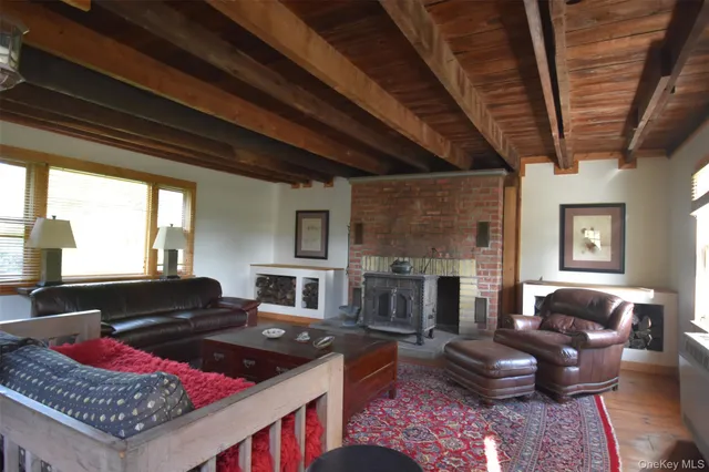 $4,000 | 188 S Road, Tivoli, NY 12583