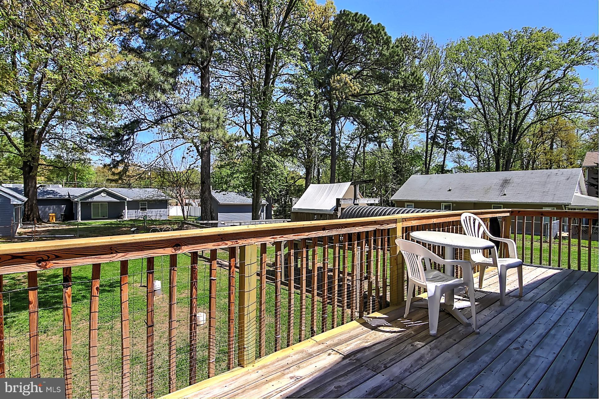 1930 Arundel Road Pasadena, MD 21122 - Photo 23 of 30 Deck