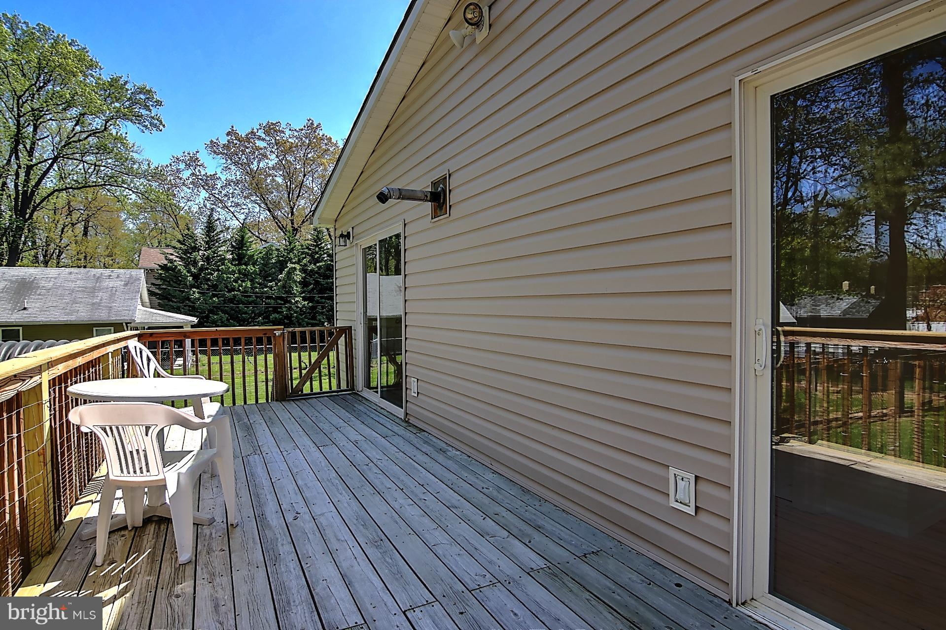 1930 Arundel Road Pasadena, MD 21122 - Photo 24 of 30 Deck