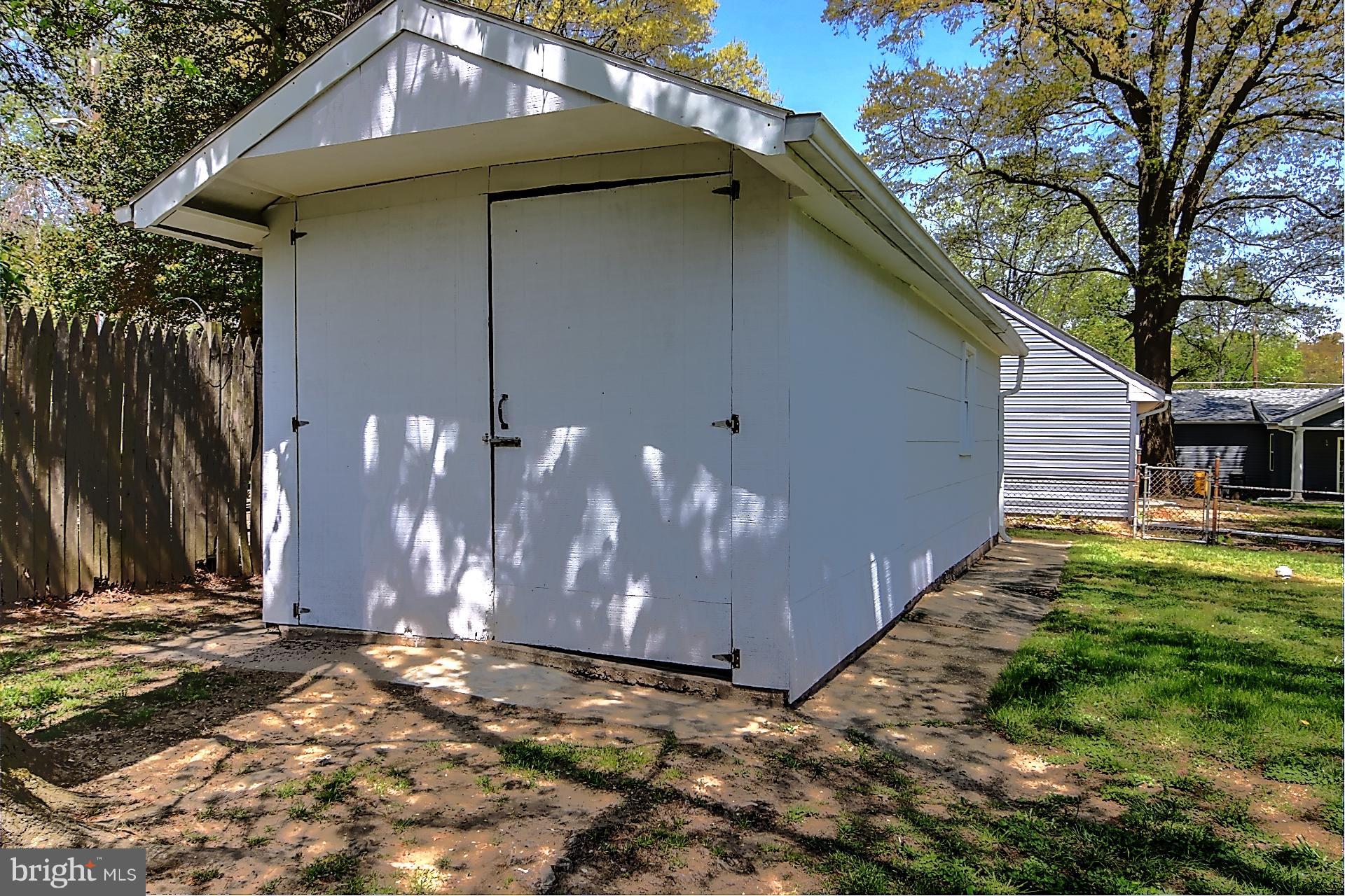 1930 Arundel Road Pasadena, MD 21122 - Photo 26 of 30 Shed