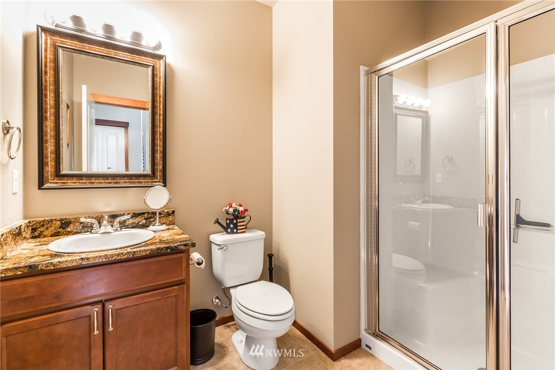 3611 164th Street Southeast Bothell, WA 98012 - Photo 9 of 18 Gallery Image 9