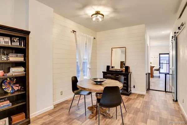 a view of a workspace with furniture