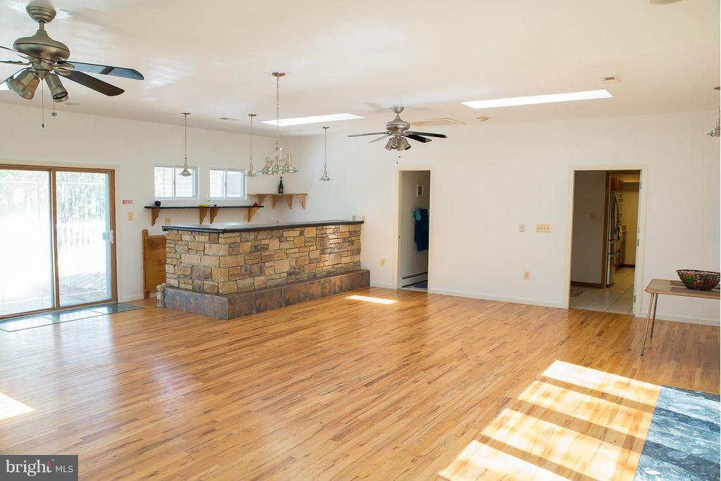1515 Snug Harbor Road Shady Side, MD 20764 - Photo 24 of 30 Great Room View