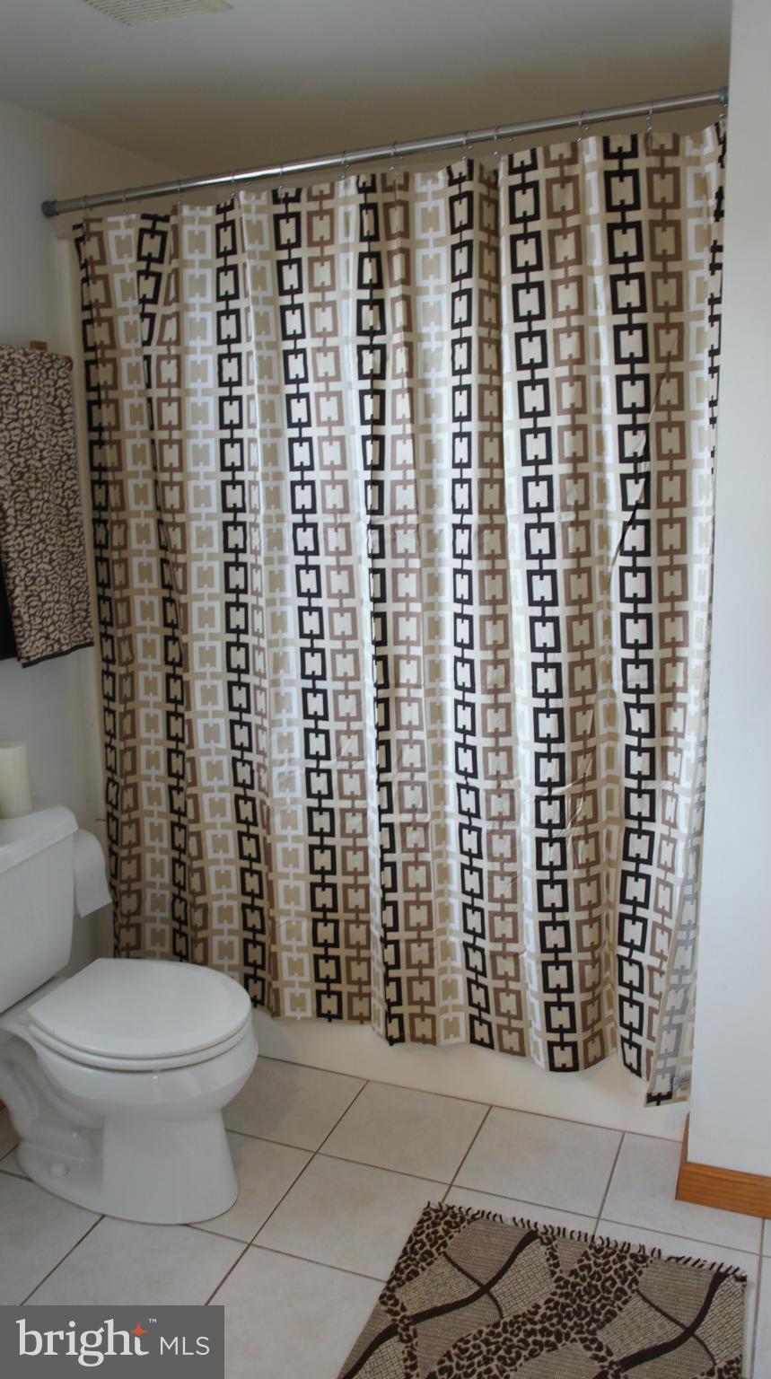 1515 Snug Harbor Road Shady Side, MD 20764 - Photo 26 of 30 Second Floor Bath