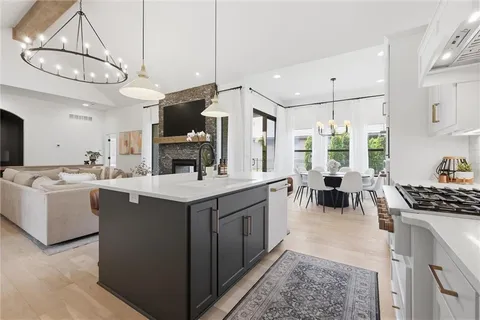 $799,000 | 3908 Northwest Redspire Street, Lee's Summit, MO 64064