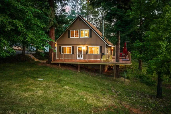 $575,000 | 14109 Judy Lane, Grass Valley, CA 95945