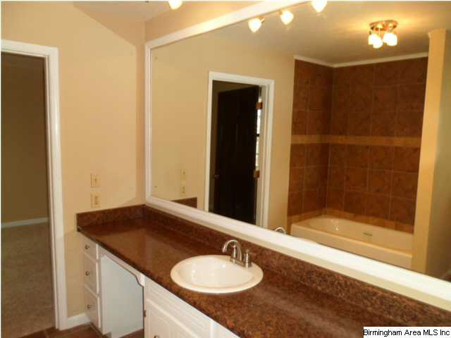 888 Briar Cliff Road Rainbow City, AL 35906 - Photo 18 of 27