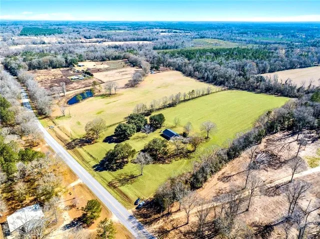 $530,000 | 24282 Highway 1057, Kentwood, LA 70444