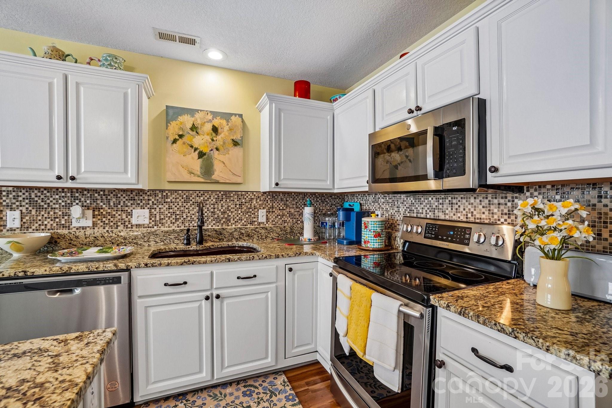 37 Stonehollow Road Fletcher, NC 28732 - Photo 14 of 33