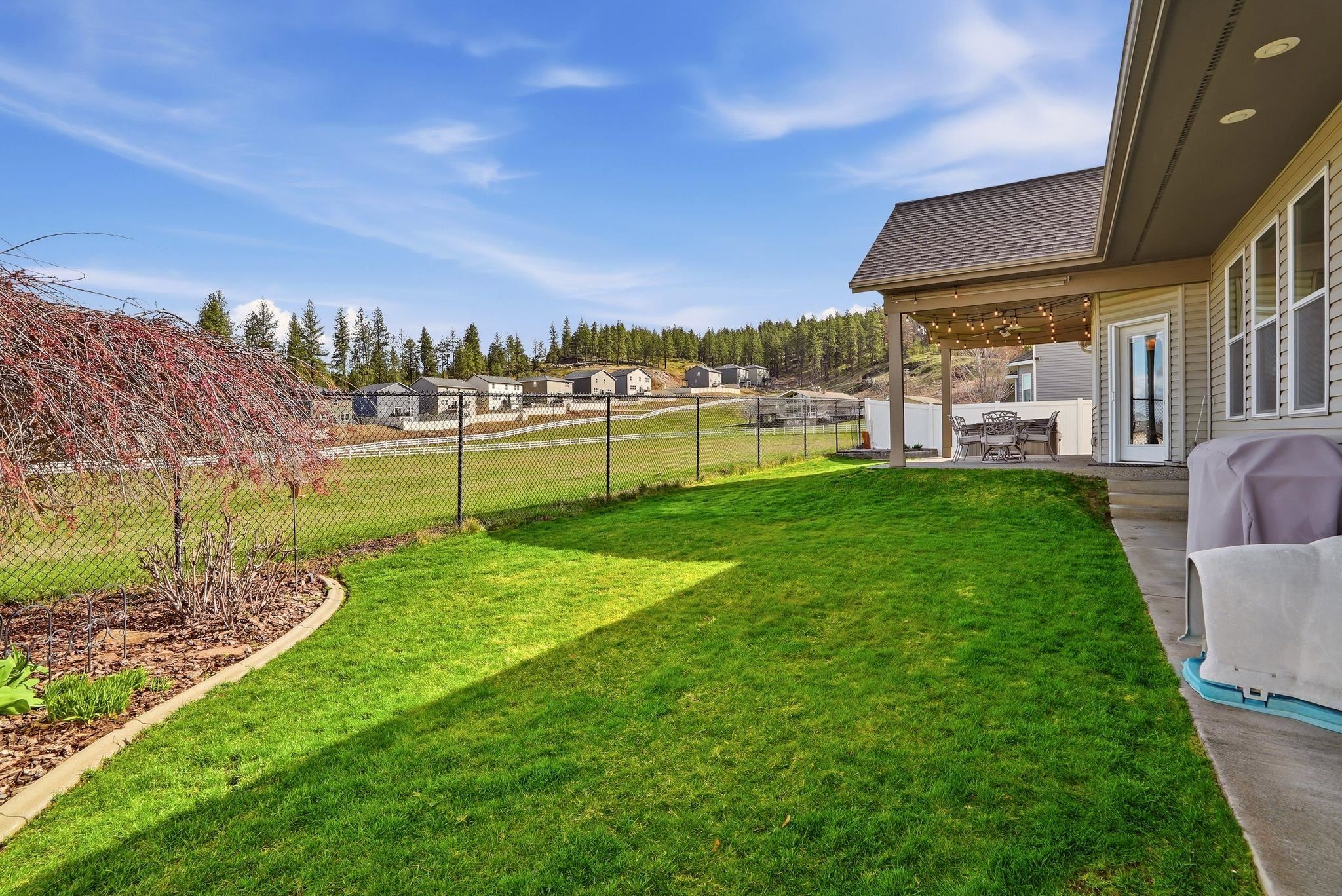 12313 Emory Lane Spokane, WA 99206 - Photo 20 of 30