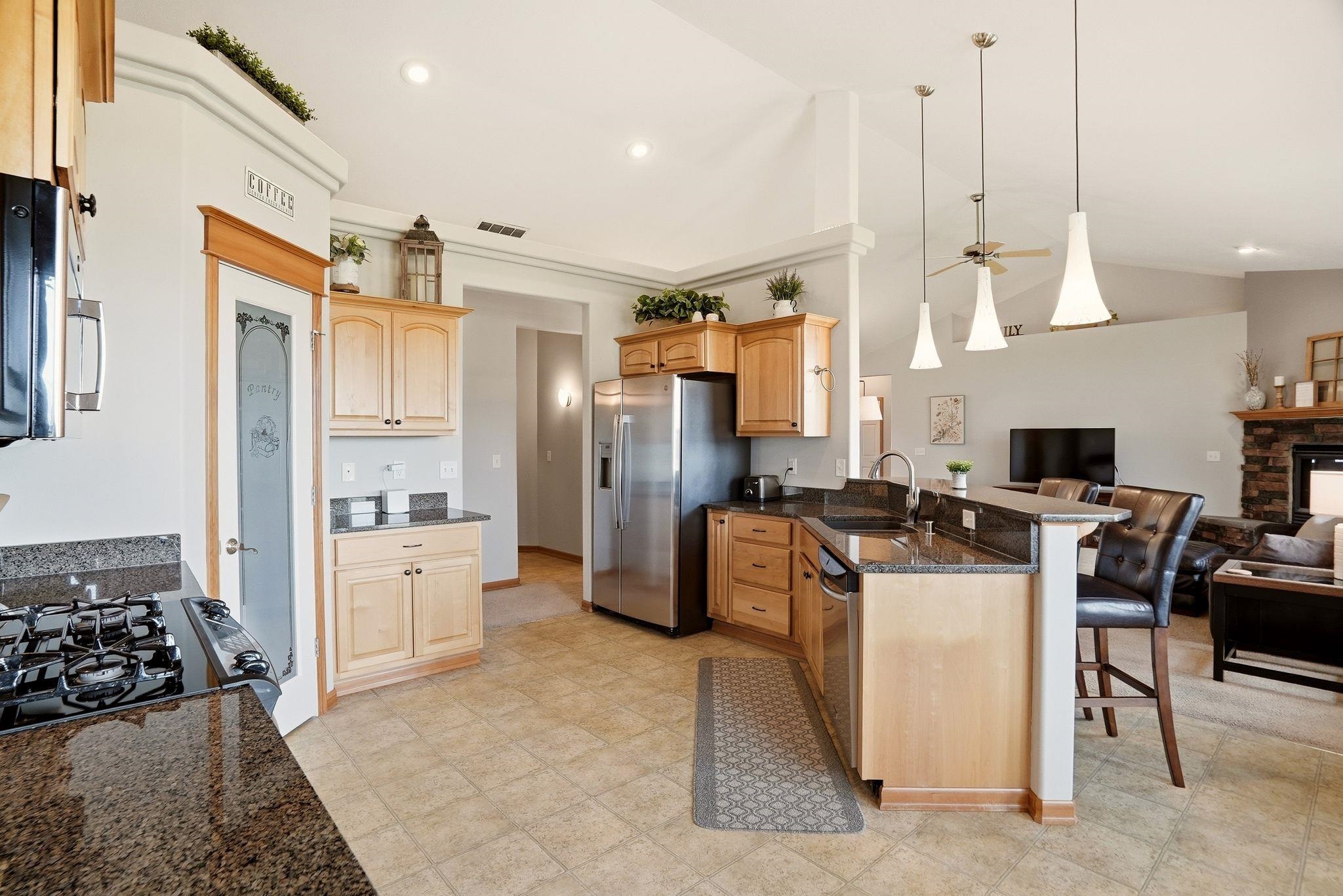 12313 Emory Lane Spokane, WA 99206 - Photo 8 of 30