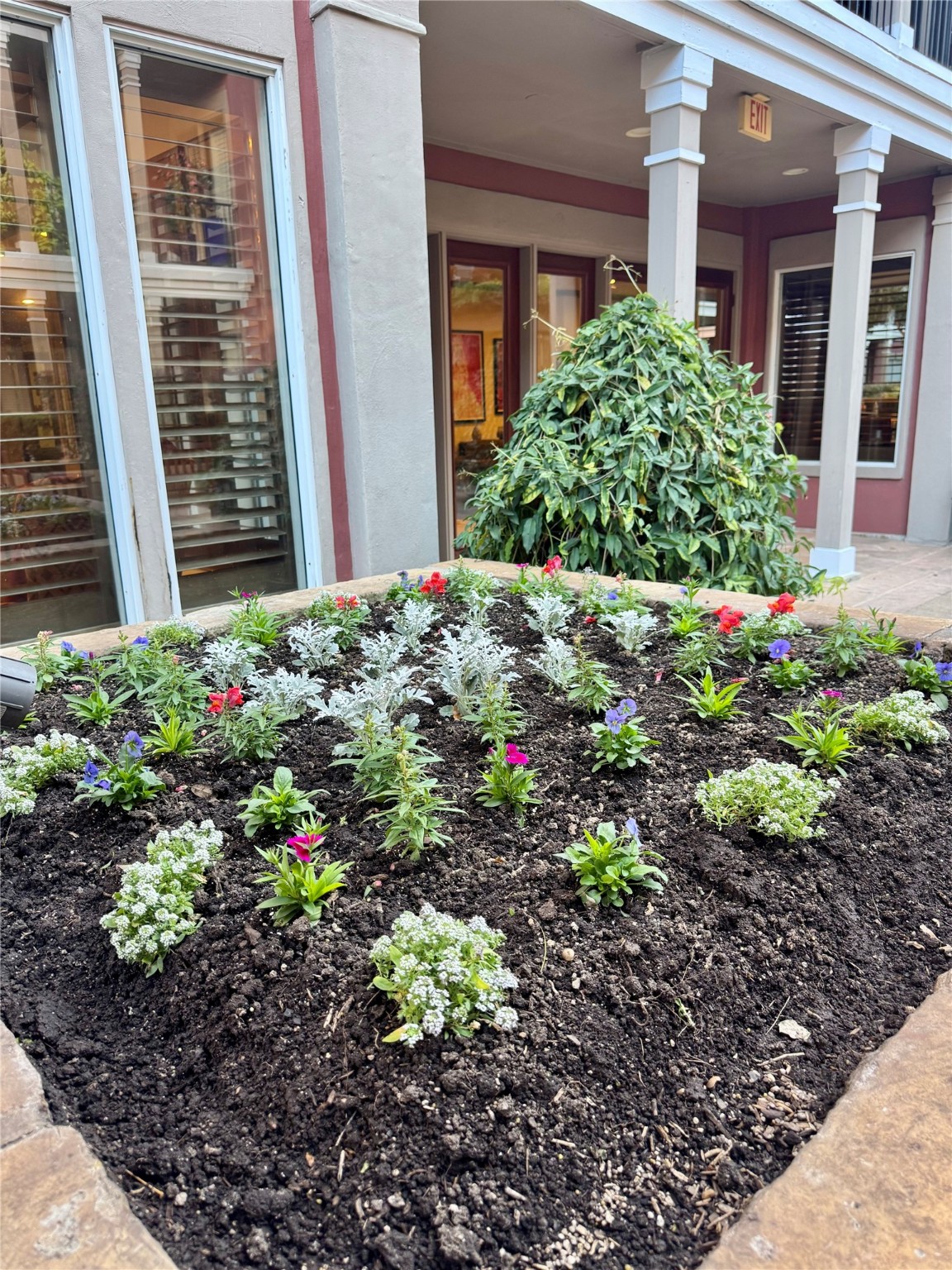 2400 McCue Road, Unit 233 Houston, TX 77056 - Photo 32 of 41 a view of a pathway in front of house