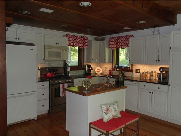 8 Moore Farm Road Keene, NH 03431 - Photo 11 of 30