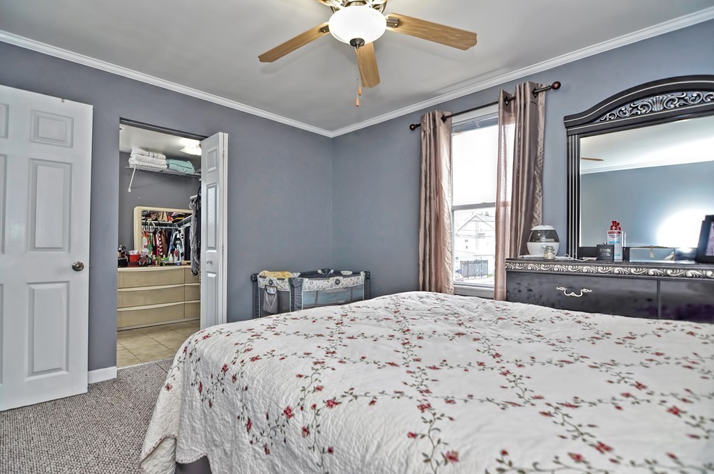 46 Lane Street Fall River, MA 02721 - Photo 6 of 28