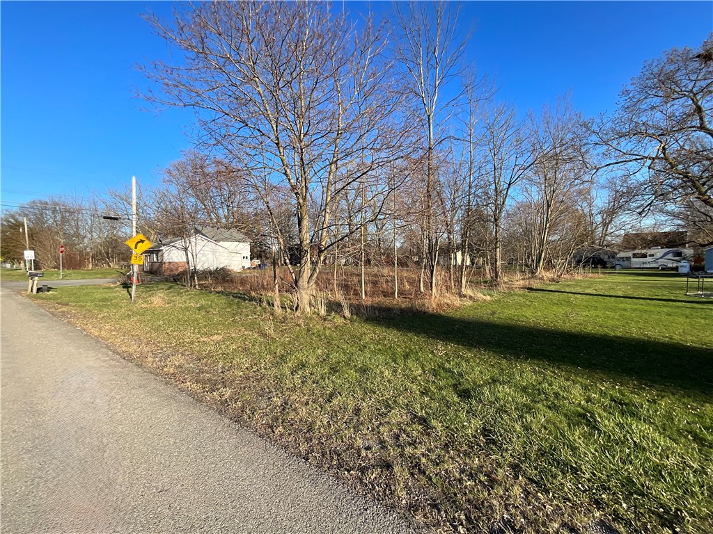 3244 West Lake Road Wilson, NY 14172 - Photo 4 of 6