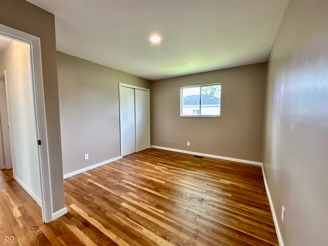 $289,900 | 100 Lincoln Street, Plainfield, IN 46168