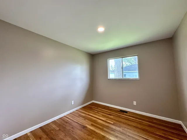 $289,900 | 100 Lincoln Street, Plainfield, IN 46168