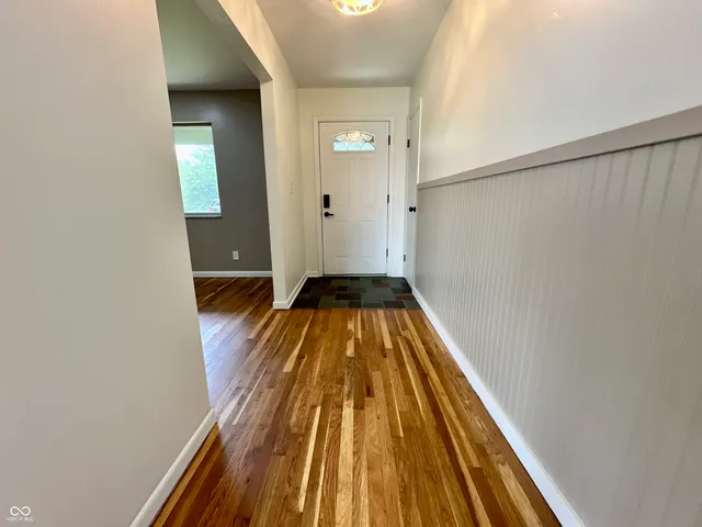 $289,900 | 100 Lincoln Street, Plainfield, IN 46168