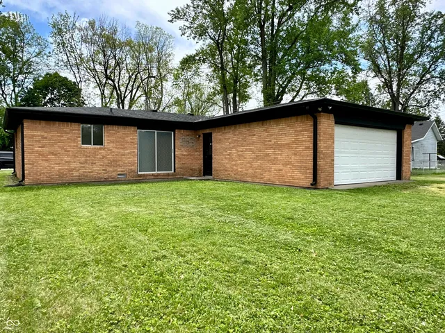 $289,900 | 100 Lincoln Street, Plainfield, IN 46168