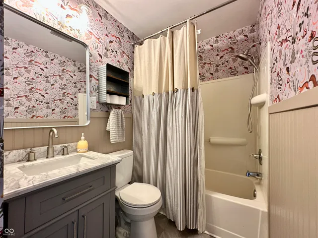 $289,900 | 100 Lincoln Street, Plainfield, IN 46168