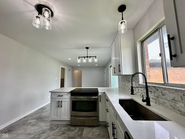 $289,900 | 100 Lincoln Street, Plainfield, IN 46168