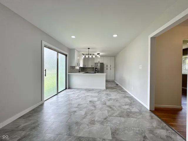 $289,900 | 100 Lincoln Street, Plainfield, IN 46168