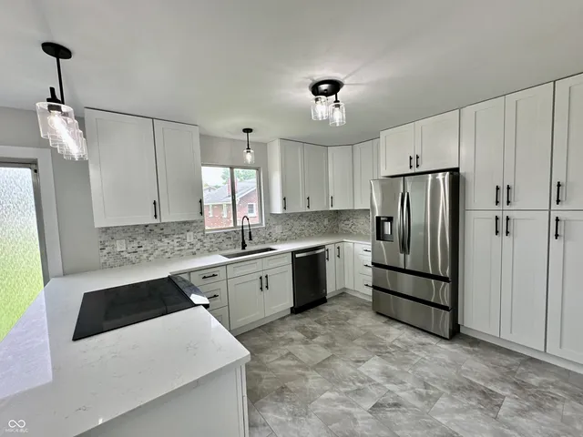 $289,900 | 100 Lincoln Street, Plainfield, IN 46168