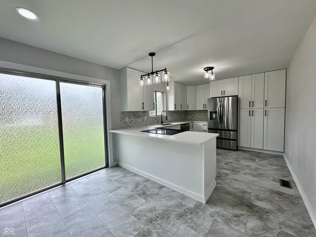 $289,900 | 100 Lincoln Street, Plainfield, IN 46168