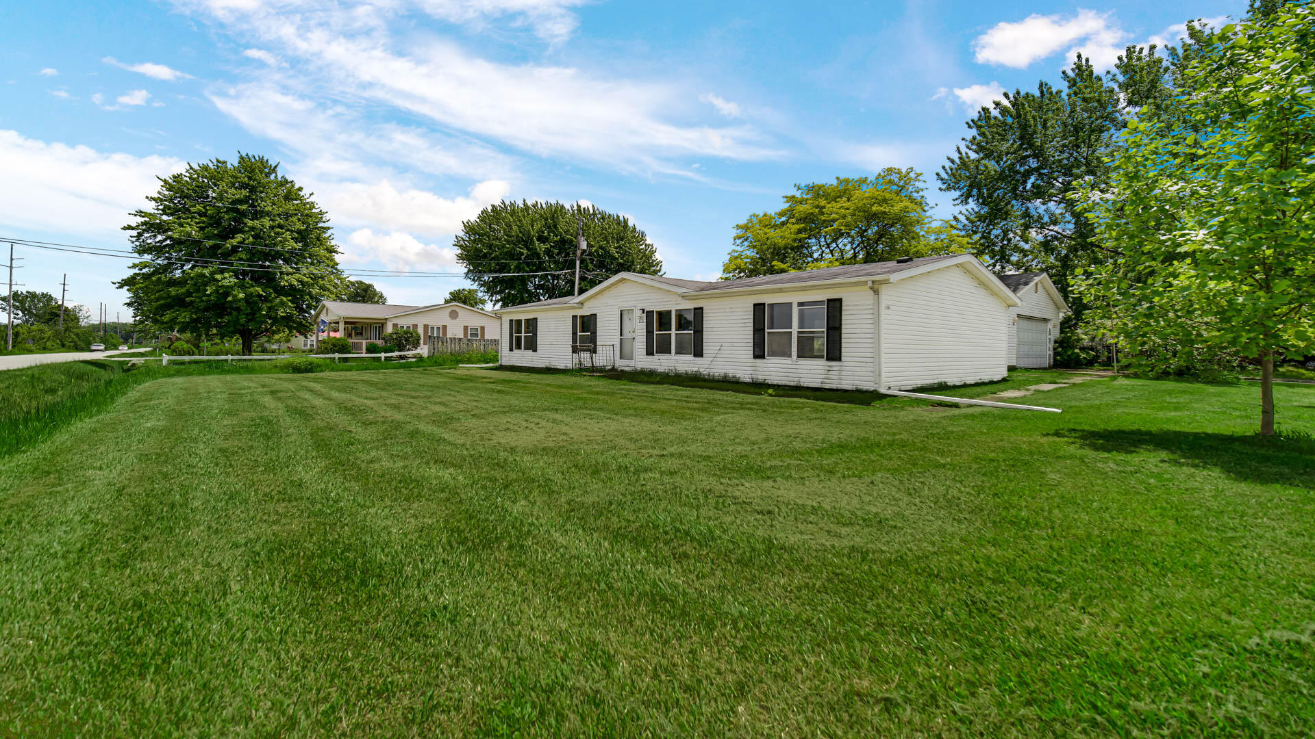 8176 West Pahs Road Michigan City, IN 46360 - Photo 20 of 21 1920x1080