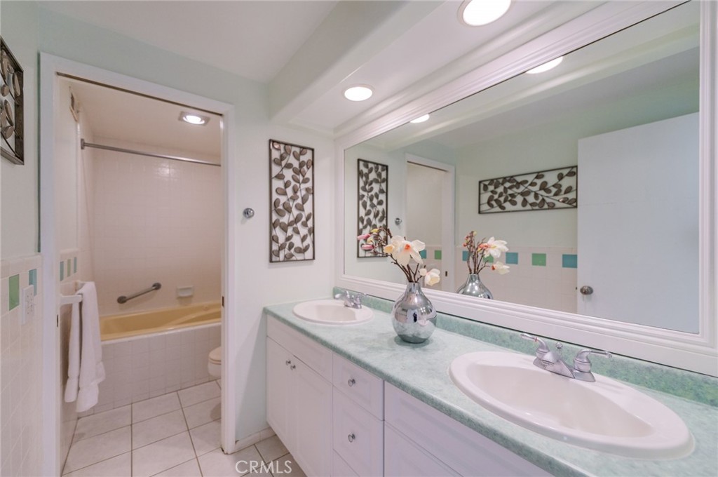 4 Rustling Wind Irvine, CA 92612 - Photo 19 of 24