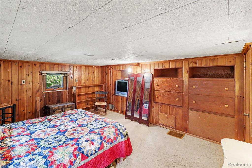 11180 Dunham Road Hartland, MI 48353 - Photo 17 of 31 Gallery Image 17