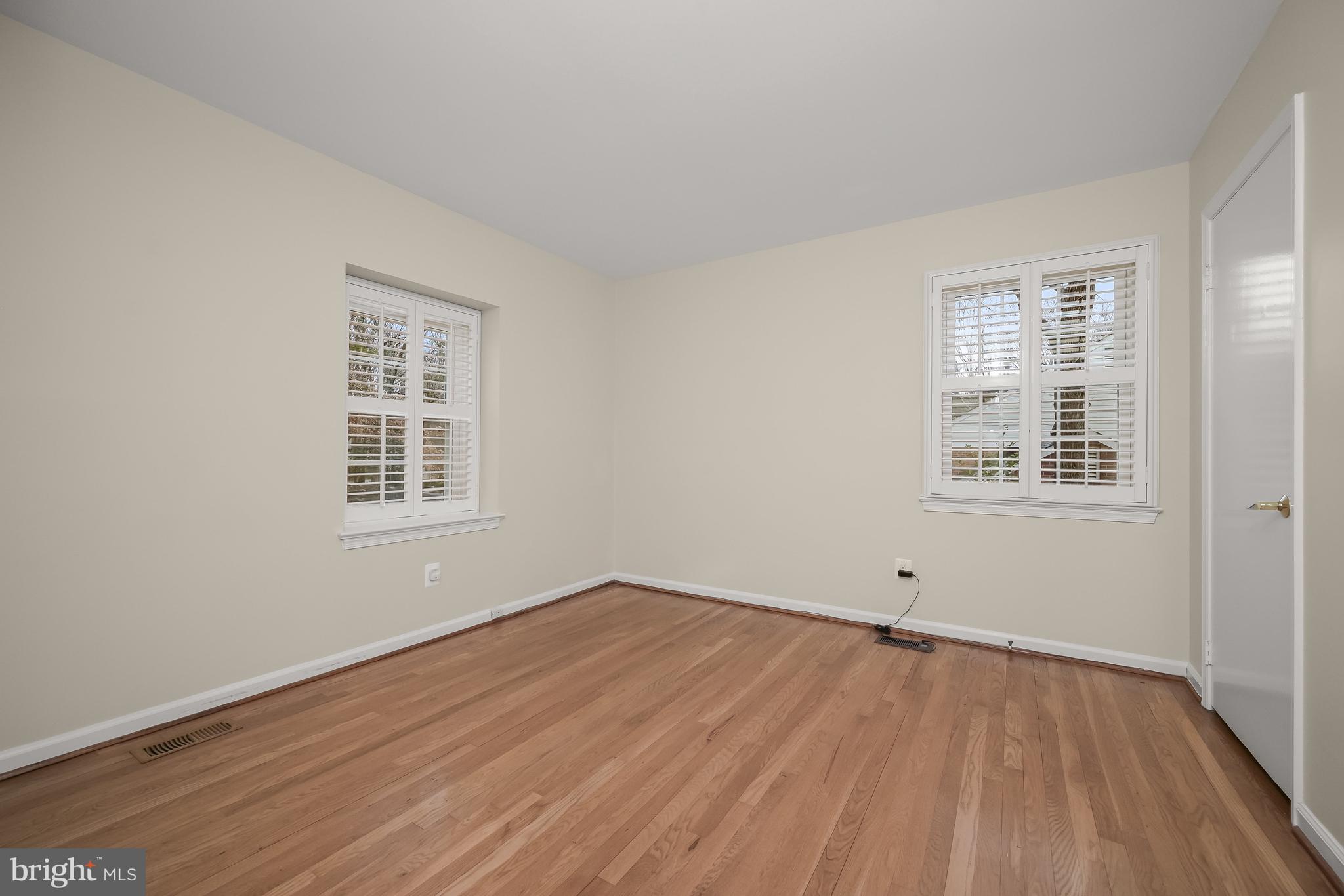 11832 Hunting Ridge Court Potomac, MD 20854 - Photo 25 of 54 The Second Bedroom